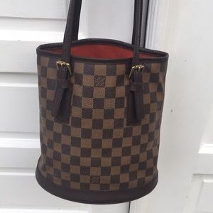 Authentic Louis Vuitton Damier Bucket Bag